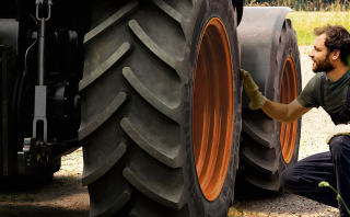 continental header tractor tyres