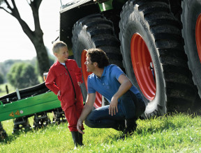 Vredestein Flotation Trac father and son