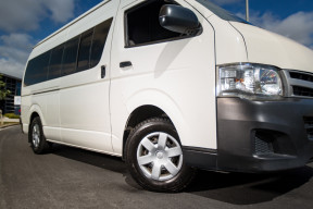 van tyres hiace